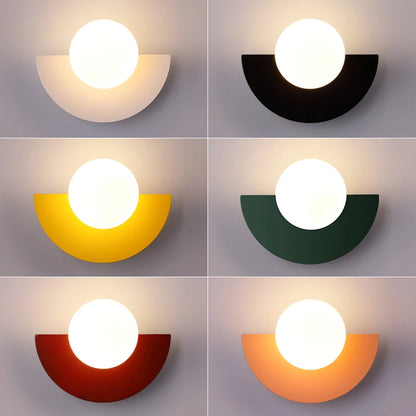 Applique Murale LED Ronde avec Abat-jour Boule - Idéale Chambre, Couloir, Décoration Intérieure