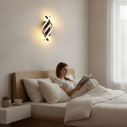 Lampe Murale LED Design Spirale Incurvée - Luminaire Moderne pour Intérieur (Chambre, Couloir, Escalier)